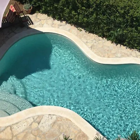 Amazing Green Paradise With Pool And Whirpool Near The Beach *