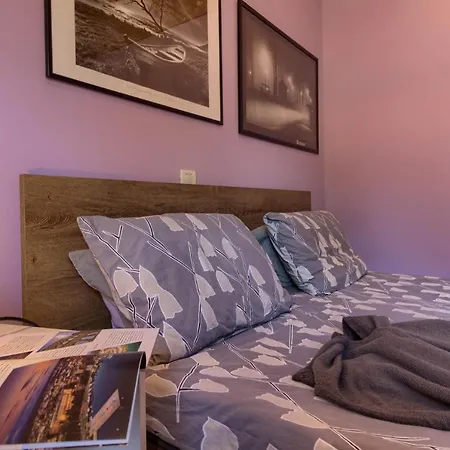 Amazing Green Paradise With Pool And Whirpool Near The Beach Apartment Vinkuran